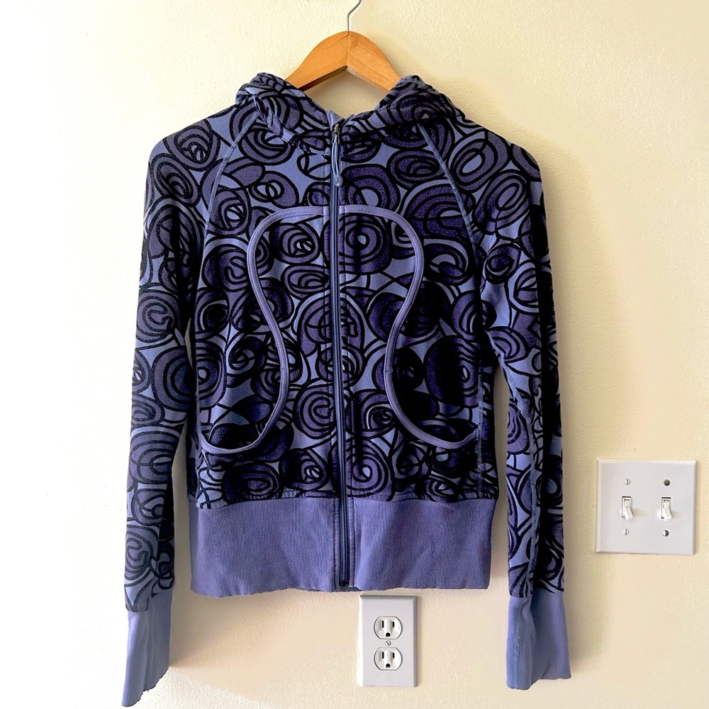 Lululemon zip up hoodie circle pattern rare sweater - Picture 8 of 10